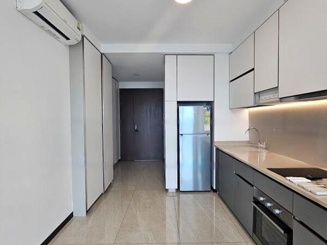 Normanton Park D5, Apartment