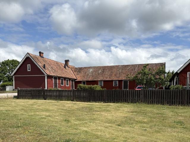 Norra Bjärlövsvägen, Färlöv