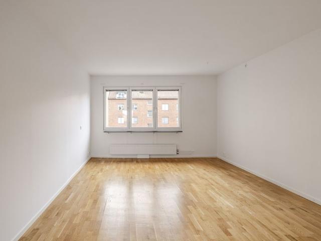 Norra Brogatan 10