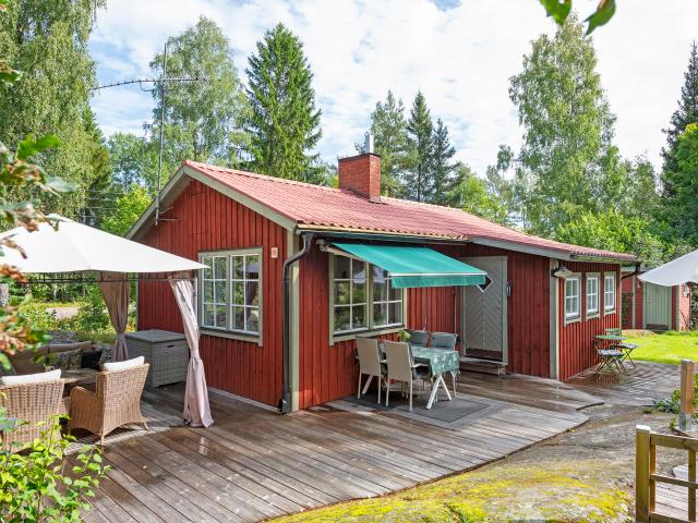 Norrhenninge 11