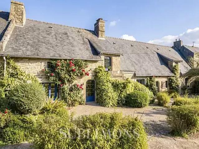 Kervignac 56700 Achat / Vente maison 15 pièces t15 piscine terrasse