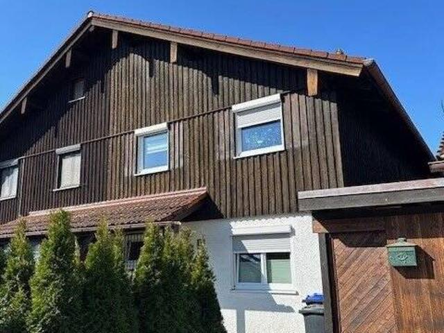 Gegen Gebot! Attraktive Doppelhaushälfte in begehrter Wohnlage von Traunstein!