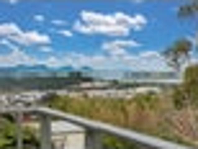 Not Average 1 bed! 150sqm, 2 Toilets & Potential
