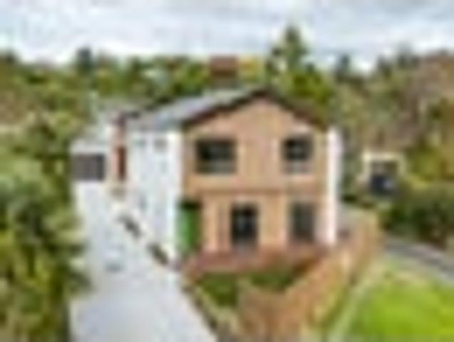 Brand new townhouses $995,000 per unit