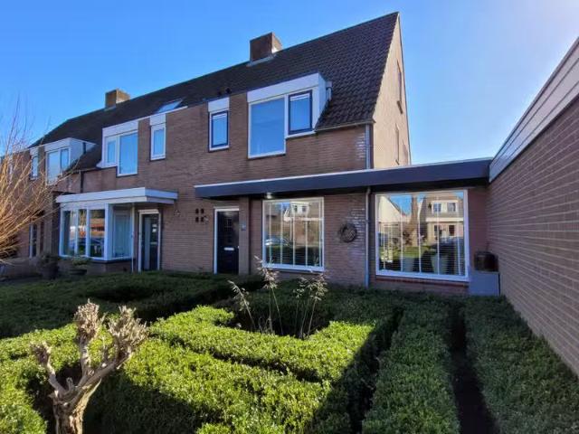 Notaris Steenpoortestraat 34 Andijk