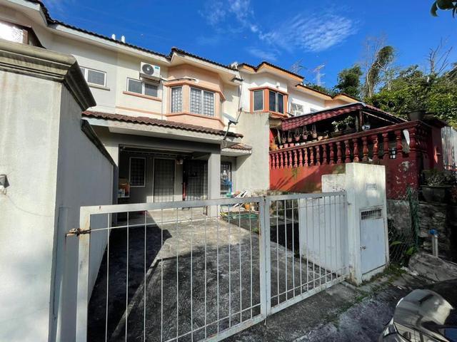 NOTFACEHOUSE18x65 GATEDGUARDED 2 Storey House Taman Puncak Jalil