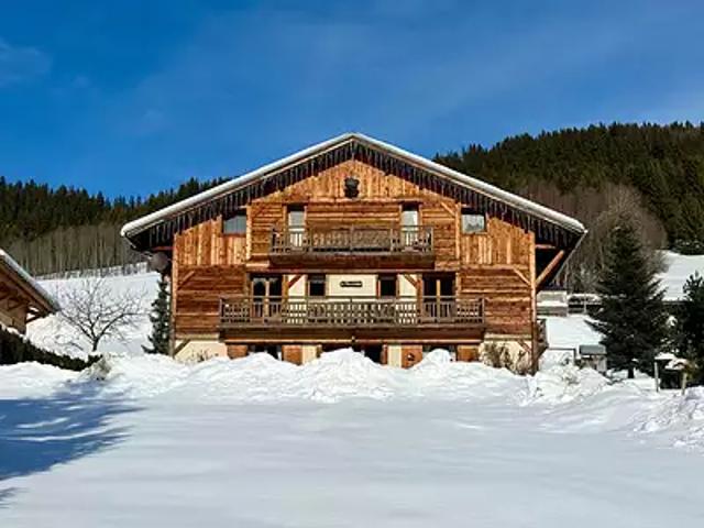 Notre Dame de Bellecombe 73590 Achat / Vente maison 14 pièces t14 terrasse parking