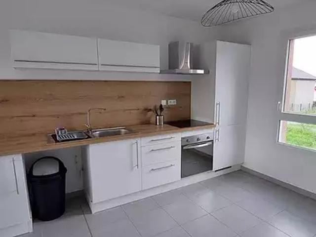 Notre Dame de Gravenchon 76330 Location maison 4 pièces t4 jardin terrasse