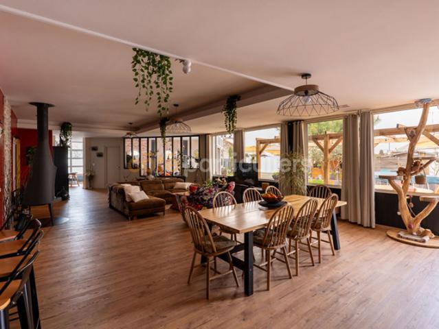 NOTRE DAME DE RIEZ MAISON 6 PIECES 210 M2 GRANDE PIECE DE VIE PLAIN PIED RENTABILITE LOCATIVE LOFT INDEPENDANT