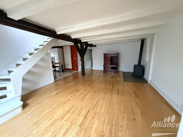 Nouveau appartement centre ville Montbéliard avec 4 chambres