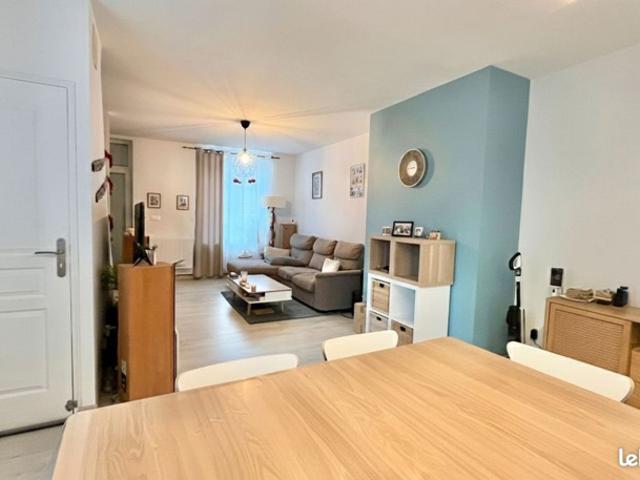 NOUVEAU ! Belle maison de qualité rénovée de type F5 bis av