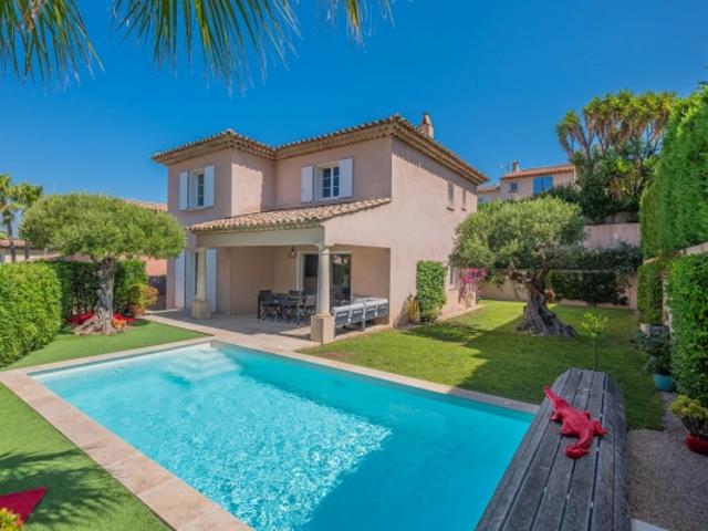 NOUVEAU Charmante villa domaine privé