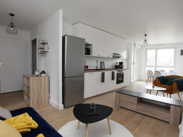 Nouveau *: Colocation 5 Chambres à Evreux