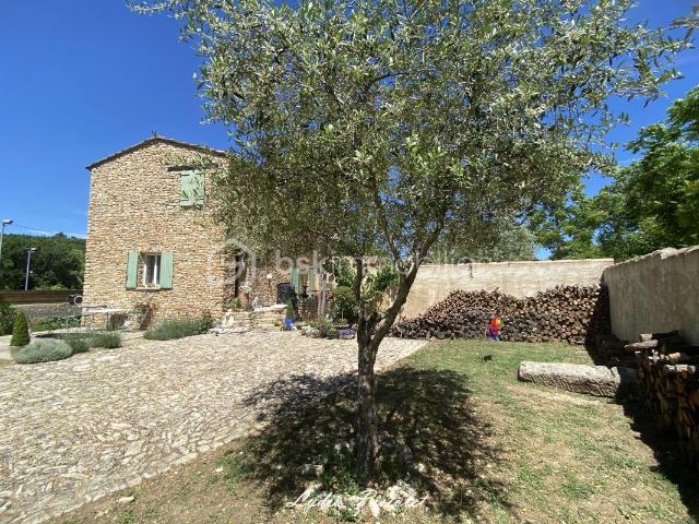 NOUVEAU EN EXCLUSIVITÉ À Apt en Luberon 84400 Une maison récente au charme authentique de la Provence