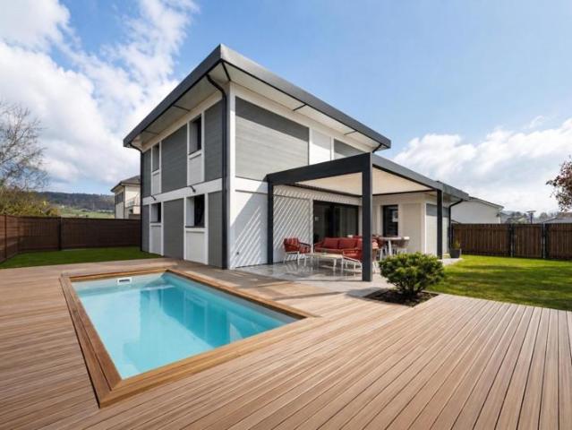 Nouveau St Nabord: Maison contemporaine