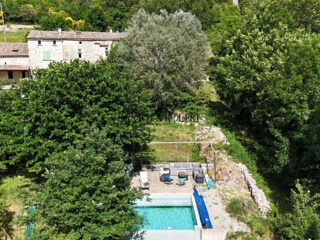 Nouveauté 235m² Vesc