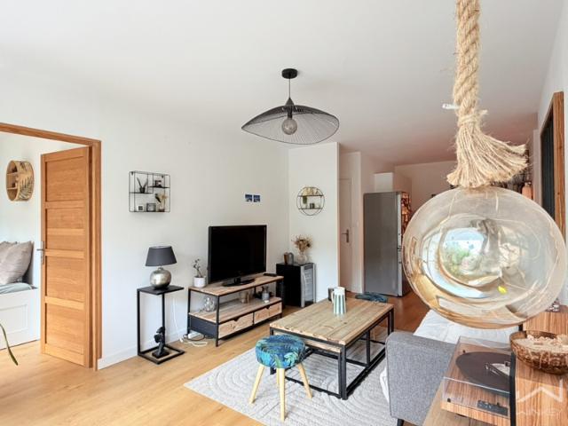 NOUVEAUTÉ À VENDRE PROCHE ALMA T3