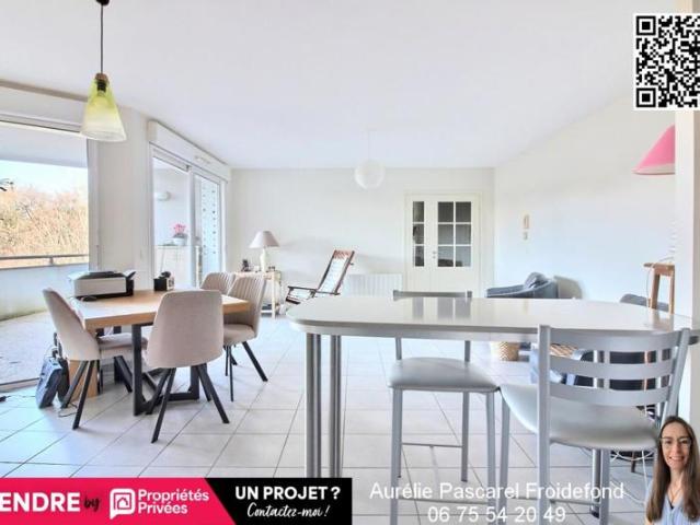 NOUVEAUTE à BRIVE Secteur Hopital Apt T3 de 64m² rénové + TERRASSE de 22m², GARAGE et parking dans Résidence récente avec PISCINE 185000 Euros