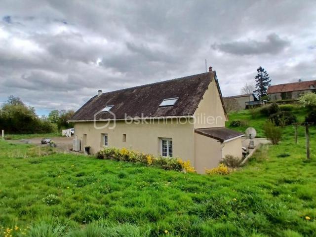 NOUVEAUTÉ BSK IMMOBILIER ? RARE À LA VENTE MAISON FAMILIALE À LA CAMPAGNE – GRAND TERRAIN – EXCELLENTE PERFORMANCE ÉNERGÉTIQUE