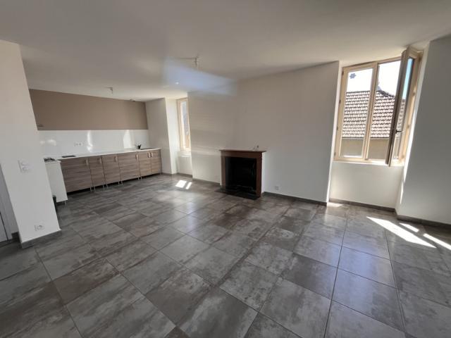 NOUVEAUTE ! Grand T2 sur commune de MONTALIEU