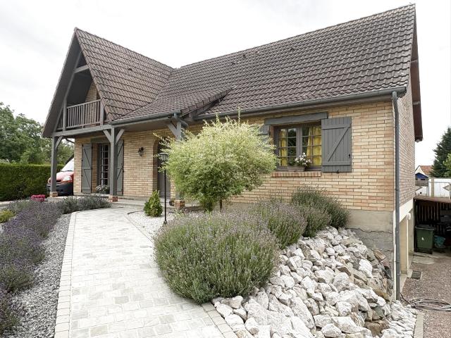 NOUVEAUTÉ EN EXCLUSIVITE Maison avec sous sol complet à Martainneville