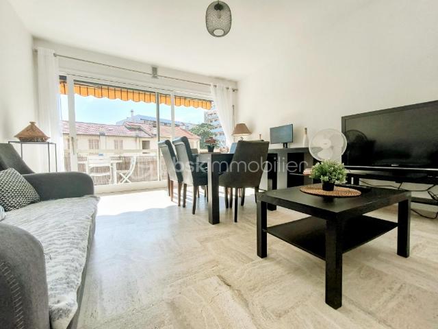 NOUVEAUTE ! JUAN LES PINS PINEDE PROCHE PLAGES !