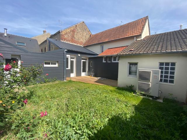 Nouveauté LE MANS Belle mancelle rénovée avec 4 chambres et