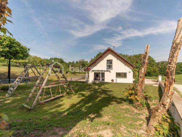 NOUVEAUTÉ Maison individuelle récente / Terrain XXL
