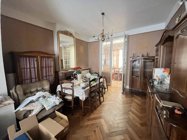 NOUVEAUTÉ ! MAISON SEMI MITOYENNE 116M² AVEC JARDIN ET GARAGE
