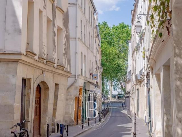 Exclusivité Paris V Maubert: duplex derniers étages, 2 chambres