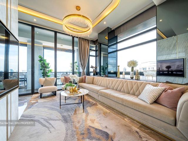 Nouvel 18 D10, Condominium