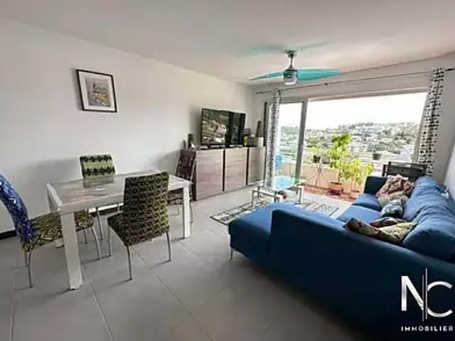 Nouméa 98800 Achat / Vente appartement 3 pièces t3 au dernier étage terrasse