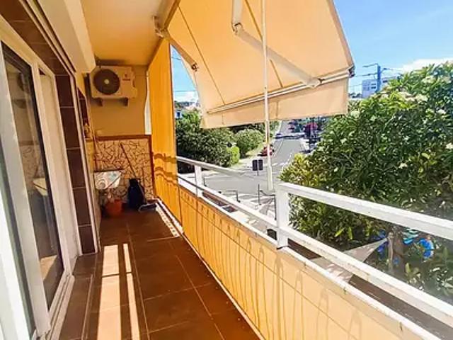 Nouméa 98800 Achat / Vente appartement 4 pièces t4 au dernier étage