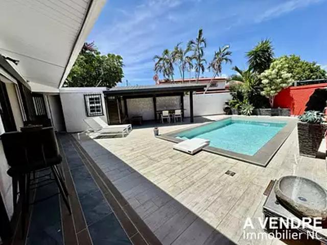 Nouméa 98800 Achat / Vente maison 4 pièces t4 piscine terrasse