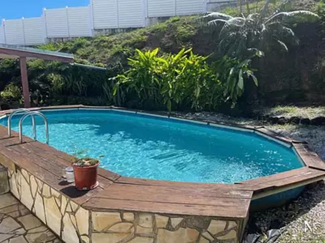 Nouméa 98800 Achat / Vente maison 5 pièces t5 piscine terrasse