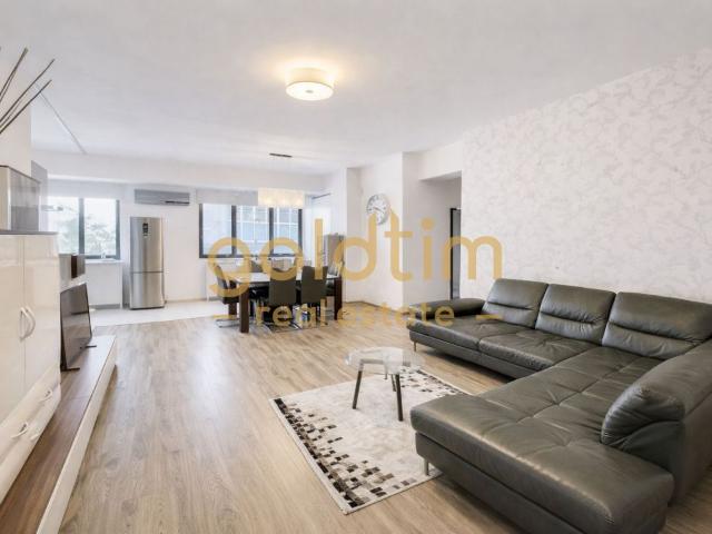 NOU/MOBILAT SI UTlLAT/ZONA LINISTITA