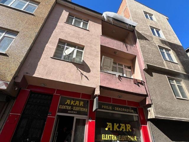 NOVVİA'DAN GÜRCÜKAPI'DA SATILIK 4 KATLI BİNA