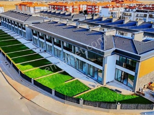 Nova A&y'den Kosova'da 2,5+1 Butik Geniş Bahçeli Satılık Villa