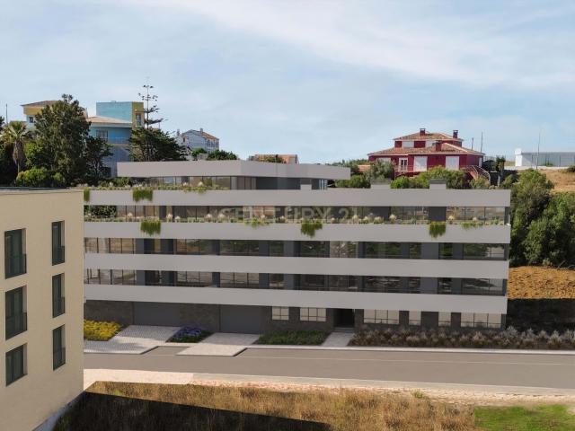Nova Construção EMPREENDIMENTO ALTO DO CASALÃO VIVER SESIMBRA COM VISTA ALTA NOVO EM CONSTRUÇÃO