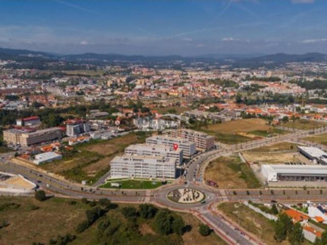 Nova Penthouse T4 em Barcelinhos, Barcelos