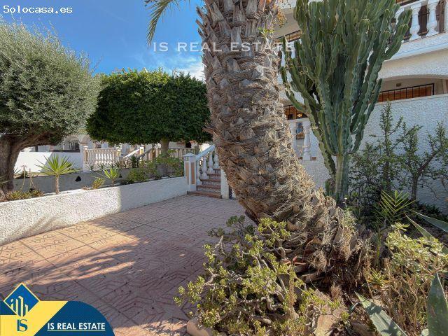 Novedad! Espectacular Bungalow con enorme terraza y ubicación privilegiada + Piscina comunitaria con