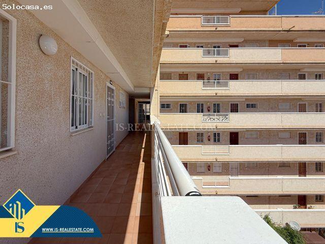 Novedad! Luminoso apartamento con terraza confortable e increíbles vistas panorámicas+ Piscina