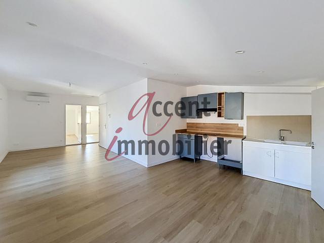 Noves: Appartement T3