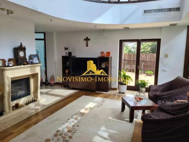 NOVISIMO IMOBILIARE: VILA DE INCHIRIAT de inchiriat