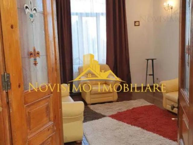 NOVISIMO IMOBILIARE: VILA DE INCHIRIAT IN ZONA DEMOCRATIEI de inchiriat