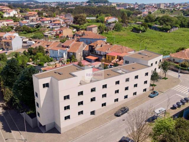 Novo | Apartamento T2 | Lugar De Garagem | Campanhã | Porto 70m² Campanhã
