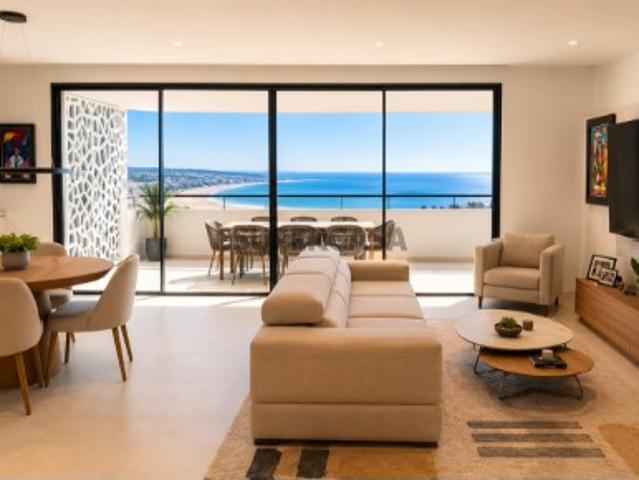 NOVO | Apartamento T3 com Vista Mar Incrível