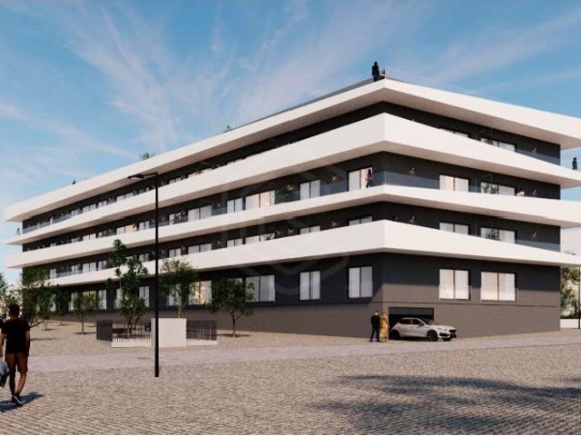 Novo Apartamentos T2, Quarteira, Algarve