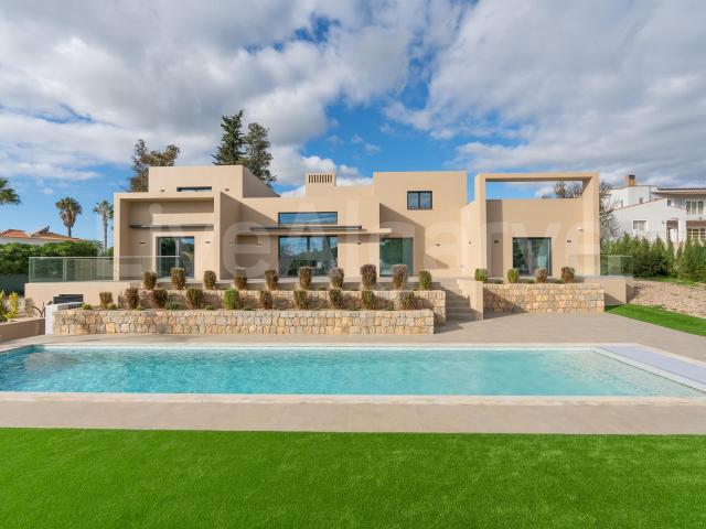 Novo Construído | Luxuosa Modern T4 Villa em Carvoeiro à ven. 245m² Lagoa e Carvoeiro