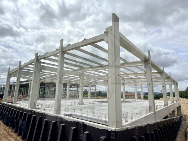 Novo imóvel industrial em Ronfe, Guimarães, Braga